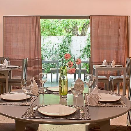 Amarya Villa Új-Delhi Kültér fotó